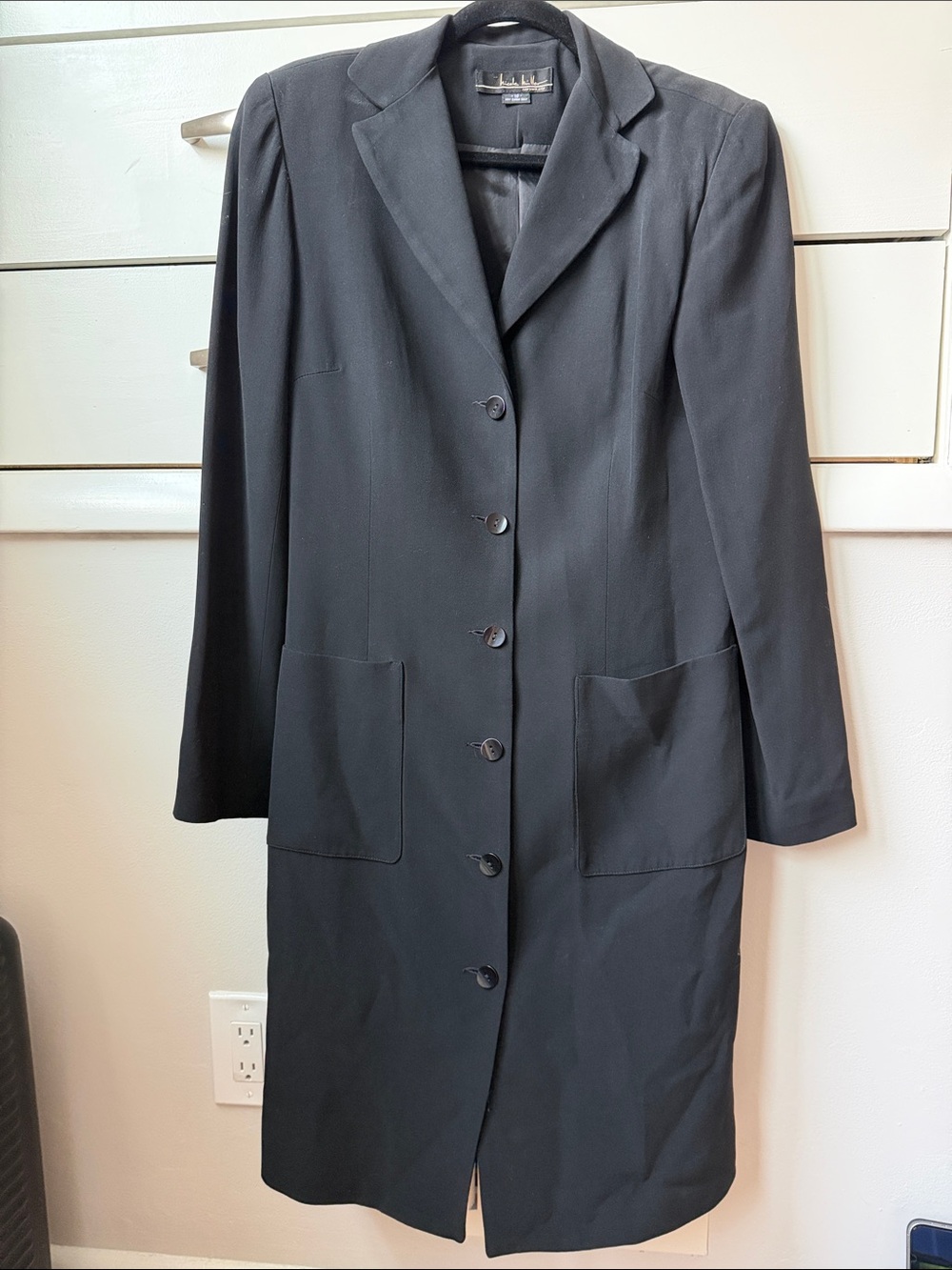 Nicole Miller Black Long Single-Breasted Blazer
